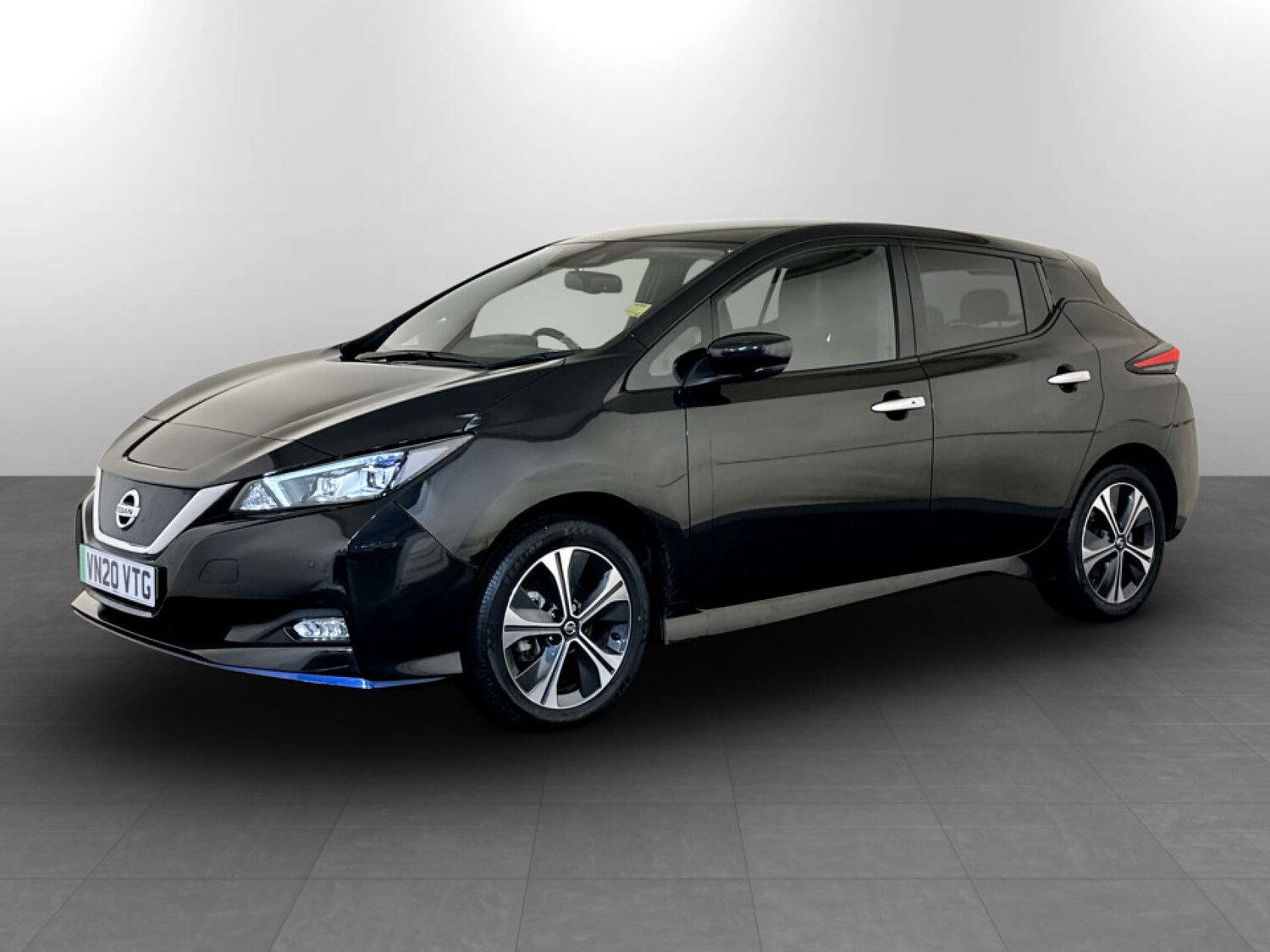 Used Nissan Leaf 2020 for sale - 77364276: Photo 6