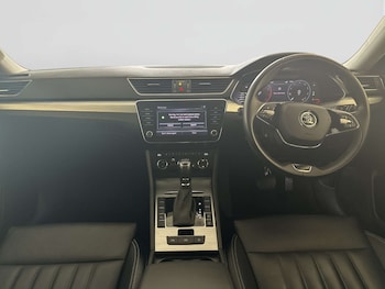 Used Skoda Superb 2023 for sale - 78656095: Photo