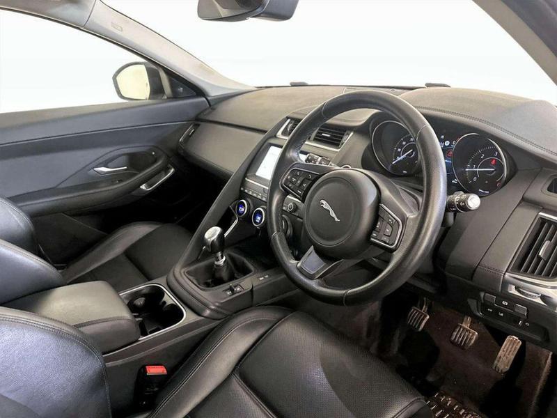 Used Jaguar E-Pace 2019 for sale - 76286899: Photo 15