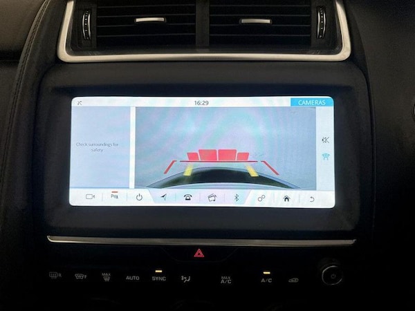 Used Jaguar E-Pace 2019 for sale - 76286899: Photo 20