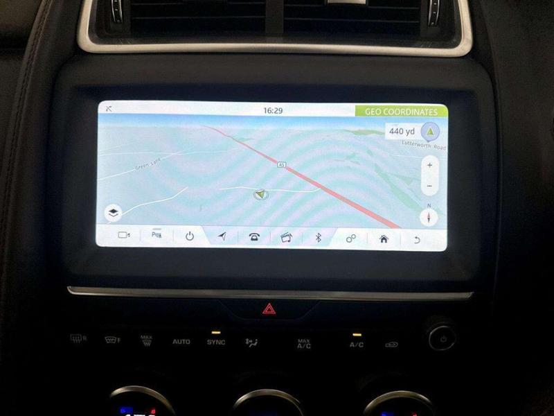 Used Jaguar E-Pace 2019 for sale - 76286899: Photo 21