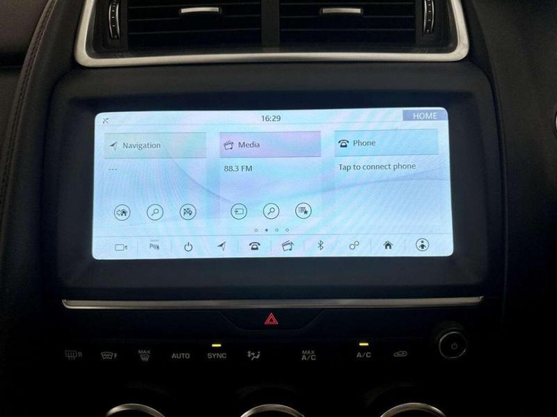 Used Jaguar E-Pace 2019 for sale - 76286899: Photo 23