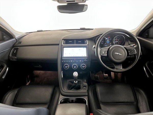 Used Jaguar E-Pace 2019 for sale - 76286899: Photo 3