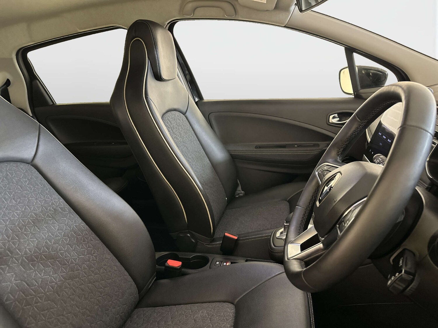 Used Renault Zoe 2023 for sale - 77818839: Photo 13