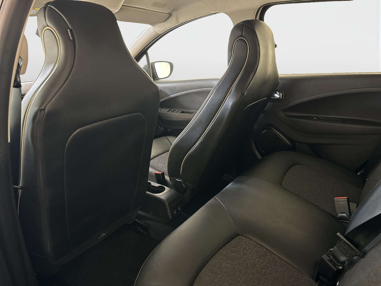 Used Renault Zoe 2023 for sale - 77818839: Photo 14