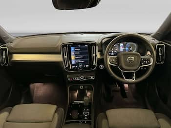 Used Volvo XC40 2022 for sale - 79761577: Photo