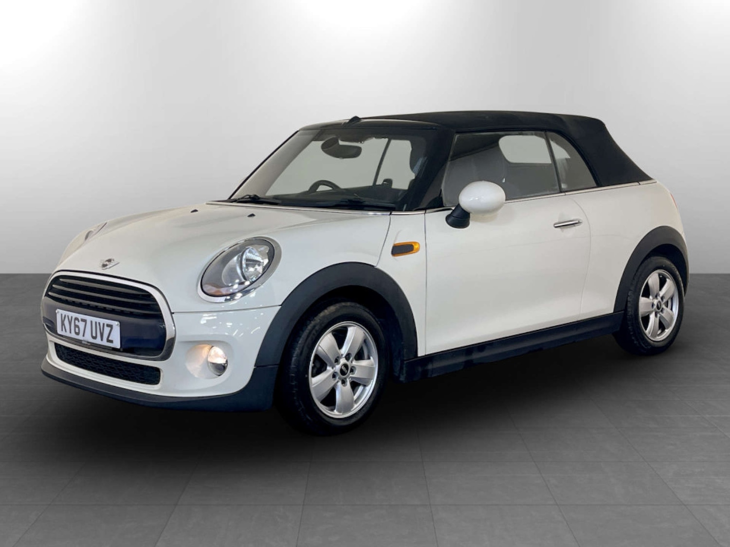 Used MINI Convertible 2017 for sale - 77259147: Photo 6