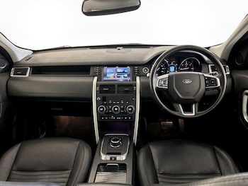 Used Land Rover Discovery Sport 2019 for sale - 75945306: Photo