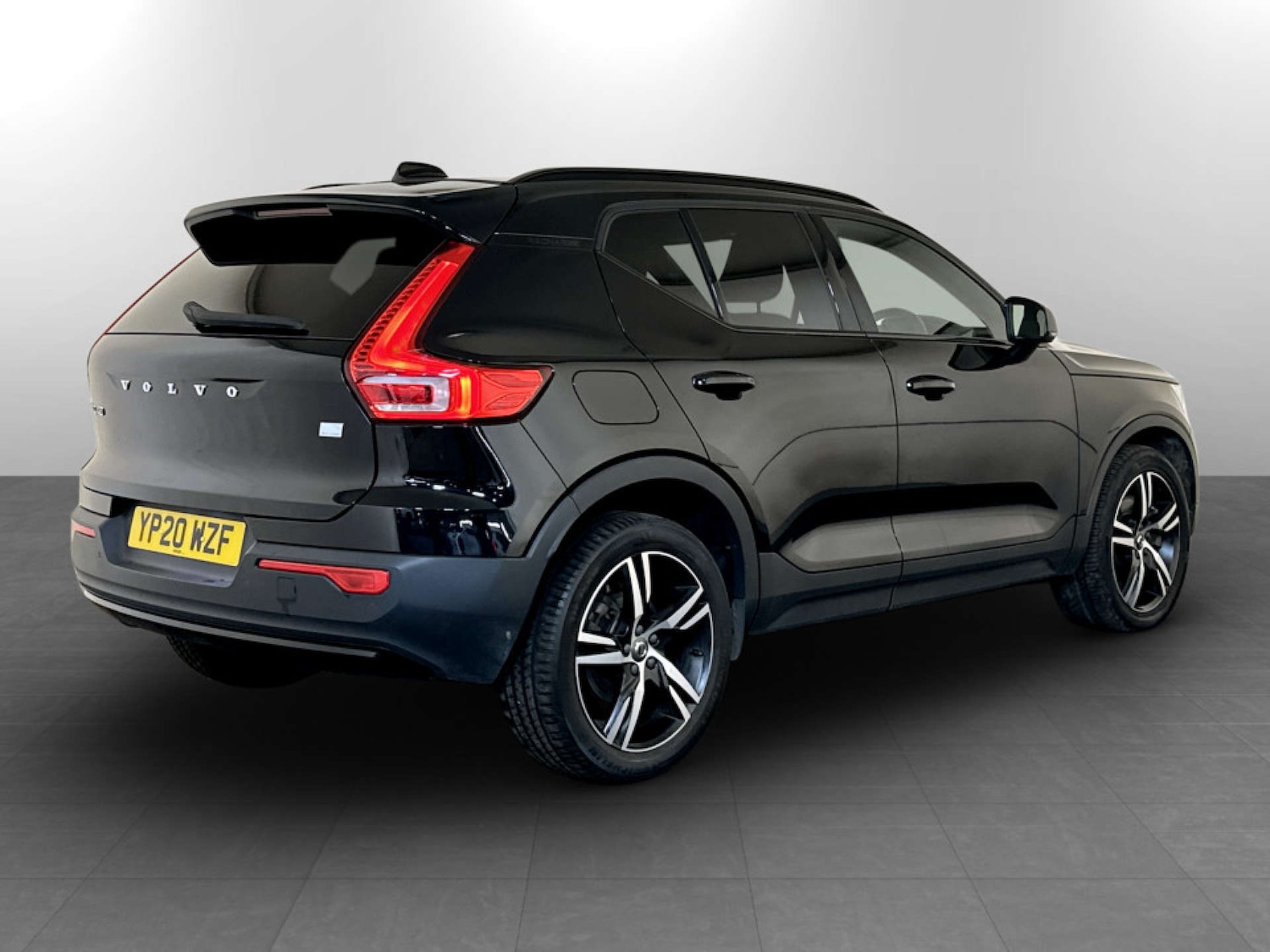 Used Volvo XC40 2020 for sale - 77420210: Photo 9