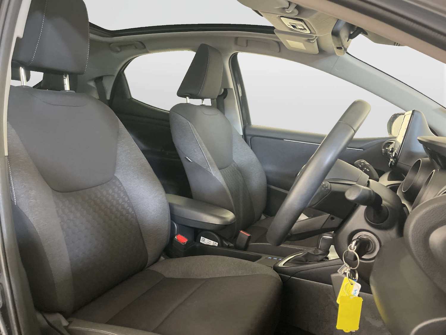 Used Toyota Yaris 2023 for sale - 77915412: Photo 13