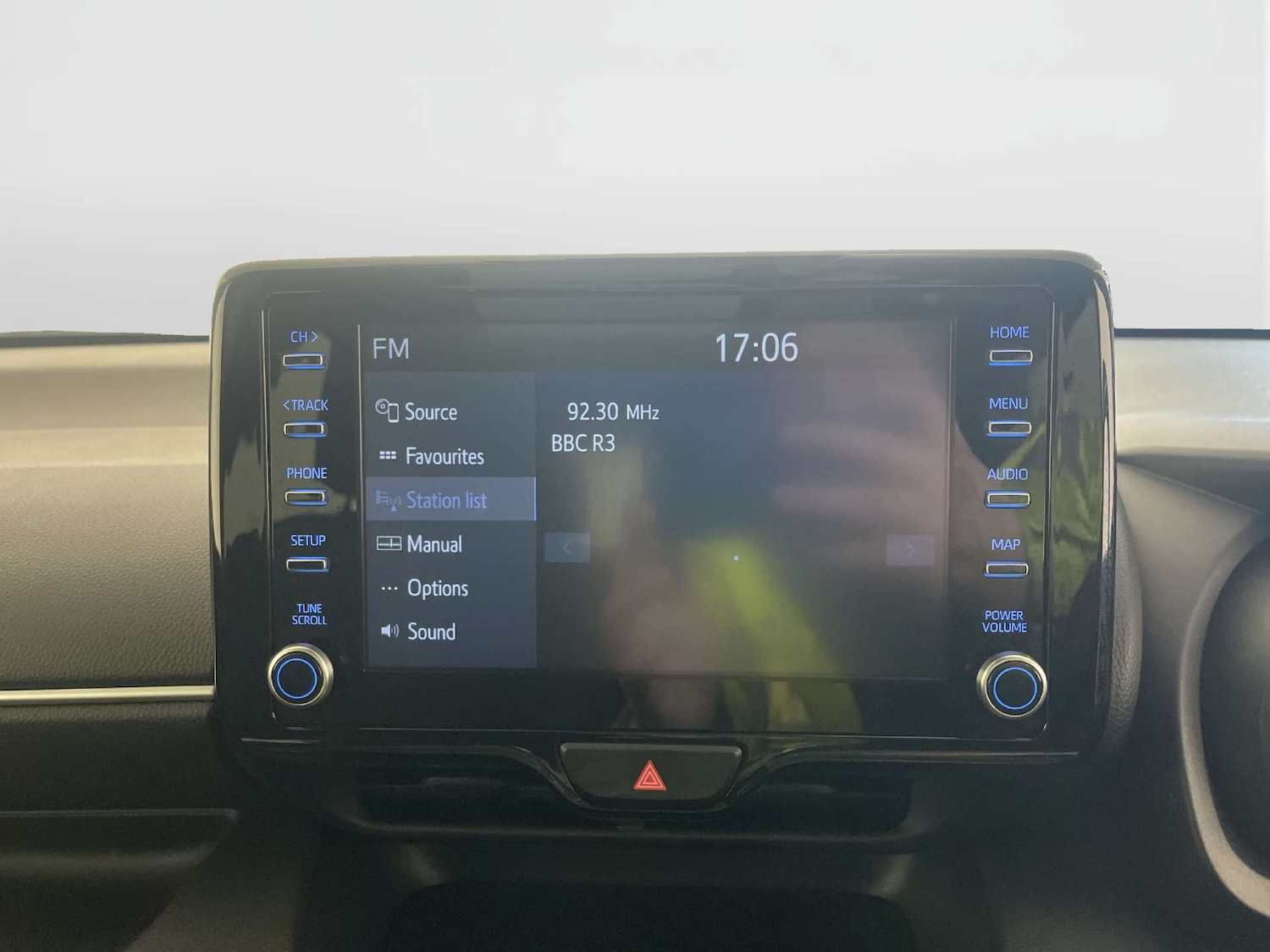 Used Toyota Yaris 2023 for sale - 77915412: Photo 21