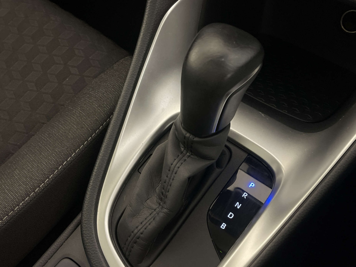 Used Toyota Yaris 2023 for sale - 77915412: Photo 25