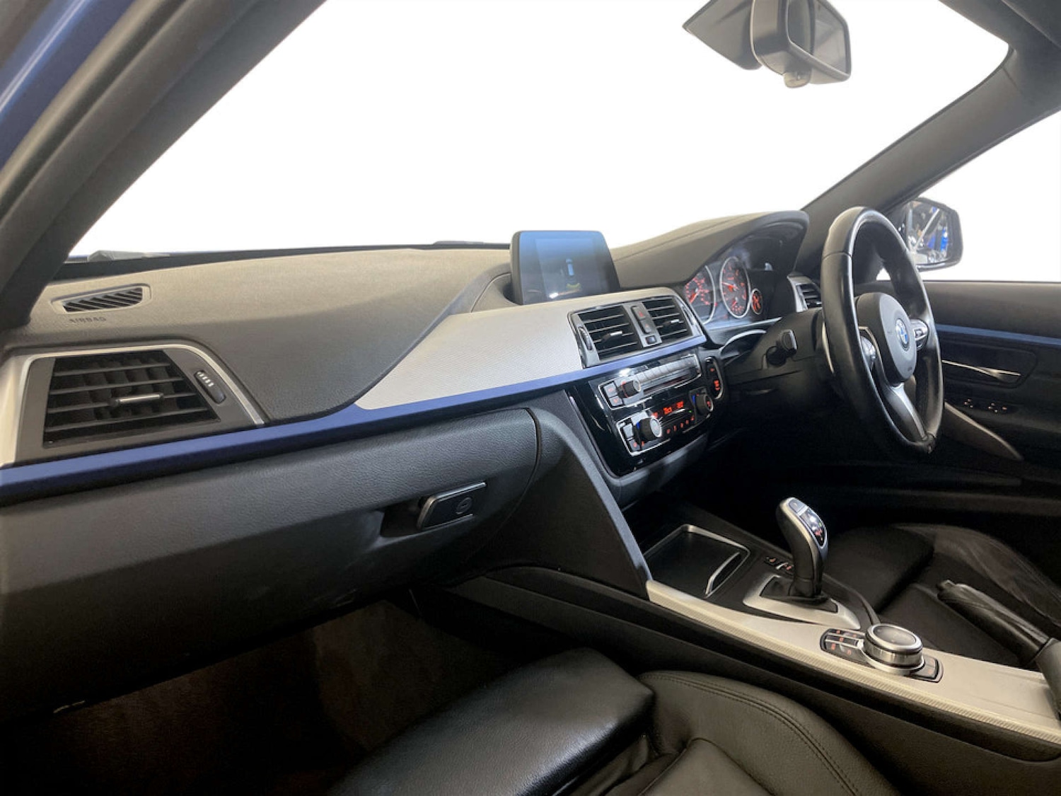 Used BMW 3 Series 2019 for sale - 77185443: Photo 12