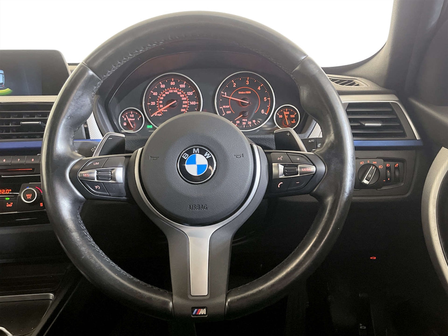 Used BMW 3 Series 2019 for sale - 77185443: Photo 17