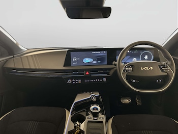 Used Kia EV6 2023 for sale - 78236905: Photo