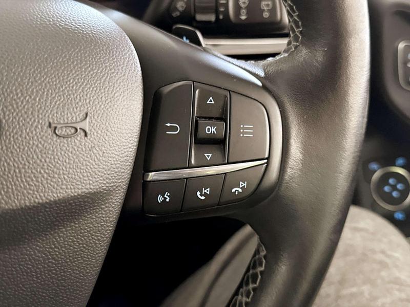 Used Ford Fiesta 2017 for sale - 76960944: Photo 19