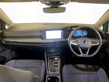 Used Volkswagen Golf 2022 for sale - 76452780: Photo