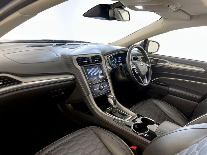 Used Ford Mondeo 2018 for sale - 76616134: Photo 12