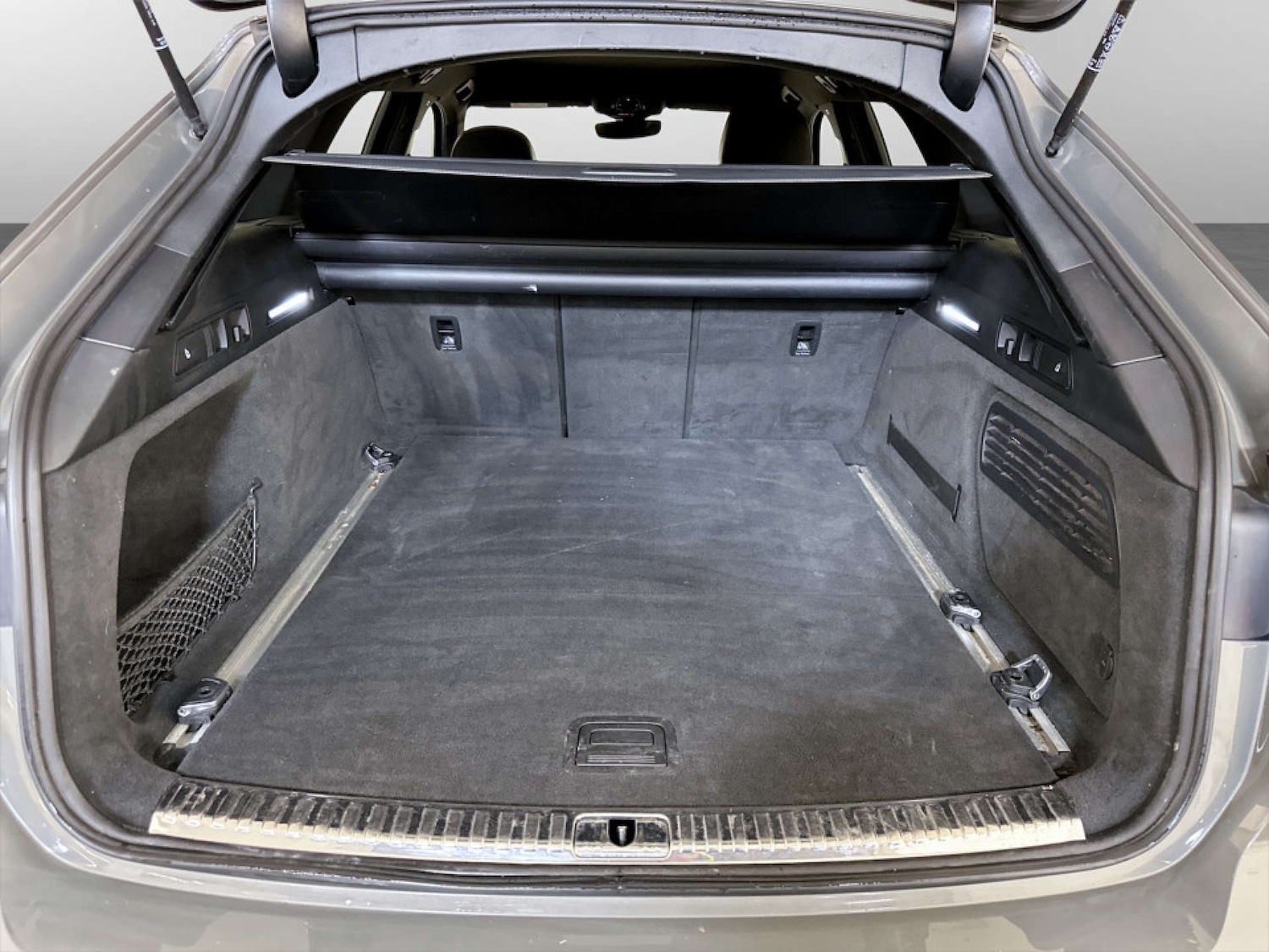 Used Audi A6 Avant 2021 for sale - 77185451: Photo 15