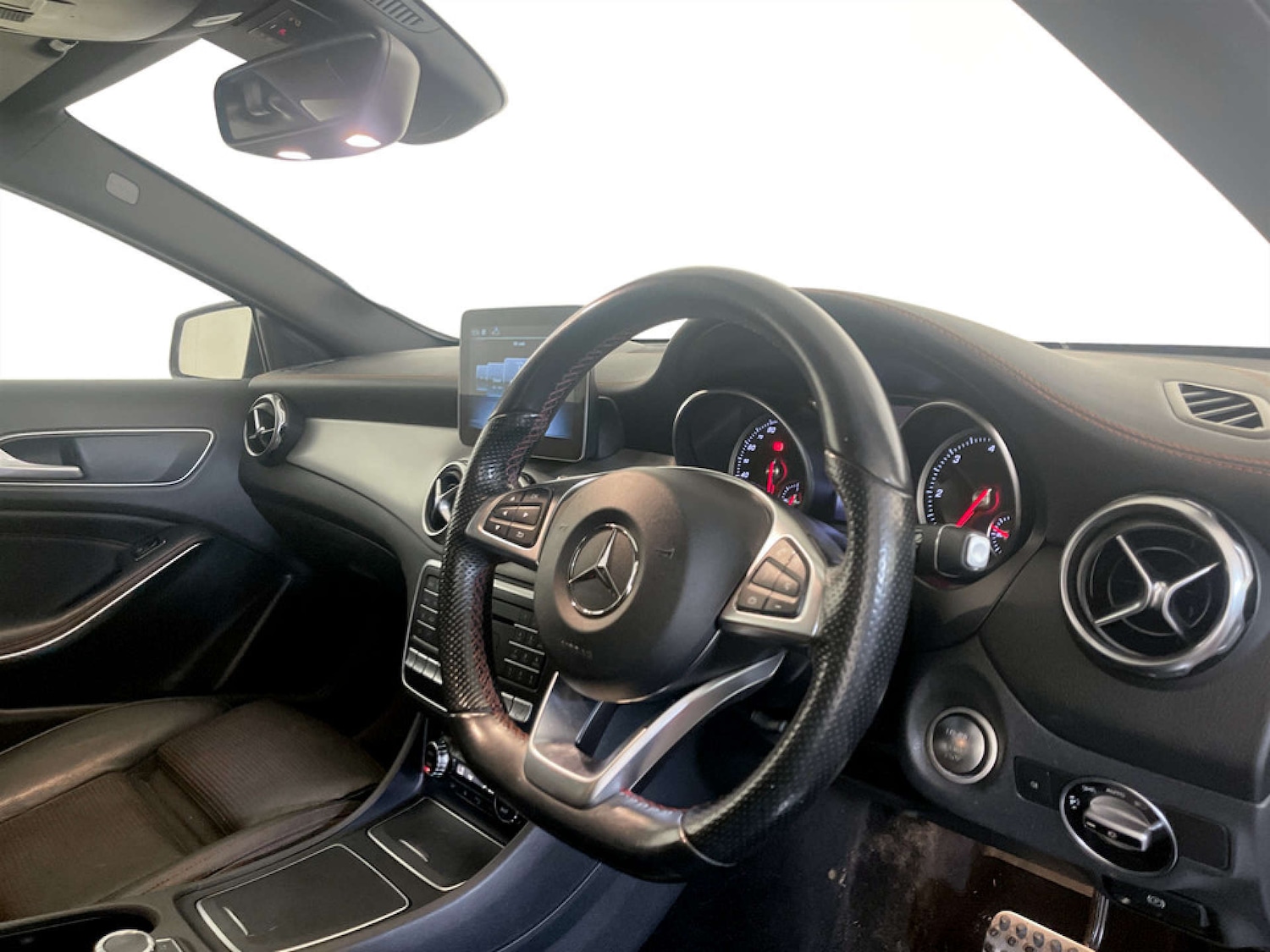 Used Mercedes-Benz GLA 2018 for sale - 77700910: Photo 16