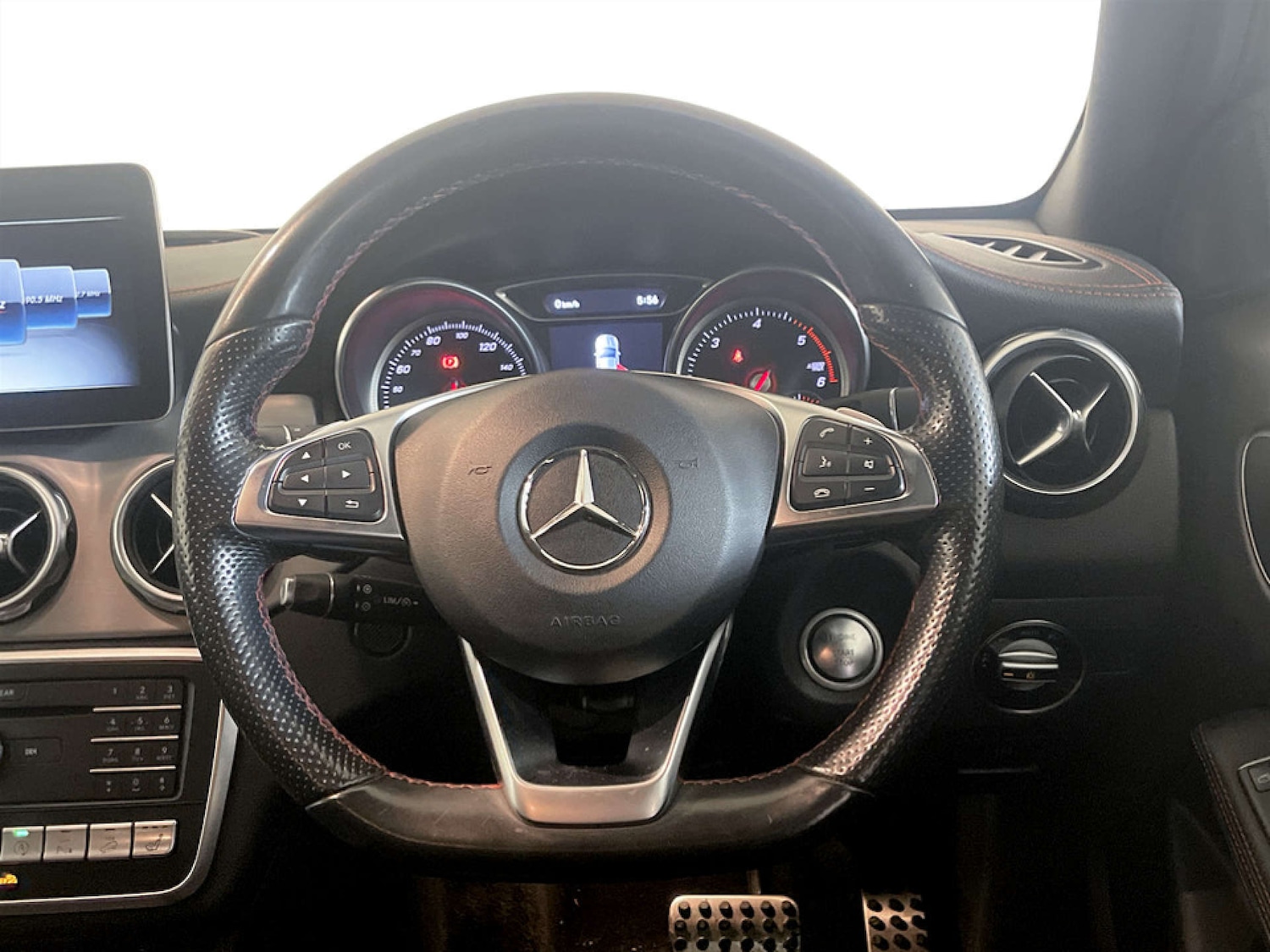 Used Mercedes-Benz GLA 2018 for sale - 77700910: Photo 17