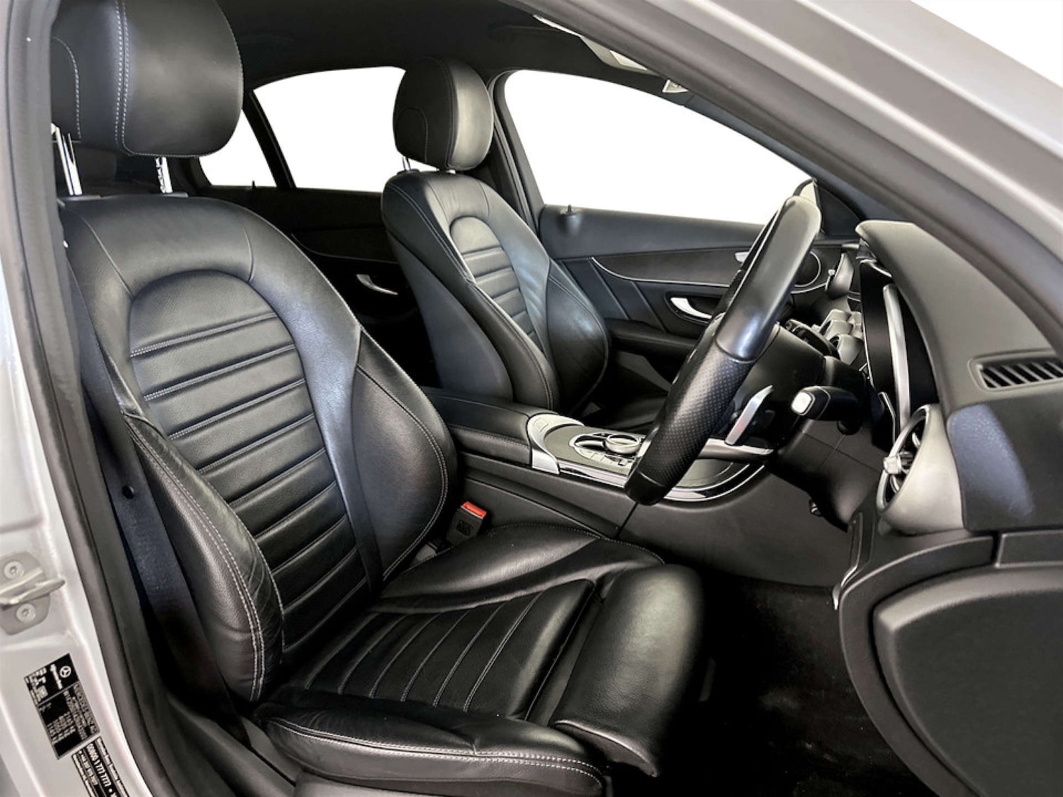 Used Mercedes-Benz C Class 2021 for sale - 77364275: Photo 14