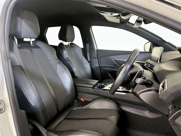 Used Peugeot 3008 2018 for sale - 76234806: Photo 13