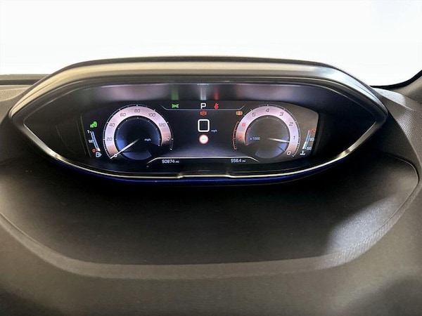 Used Peugeot 3008 2018 for sale - 76234806: Photo 18