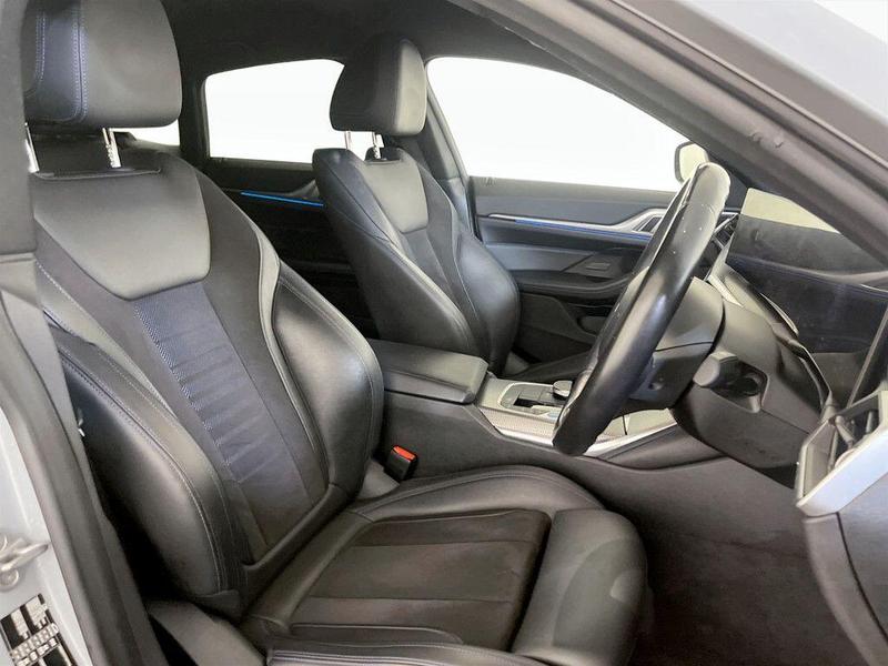 Used BMW i4 2022 for sale - 76452820: Photo 14