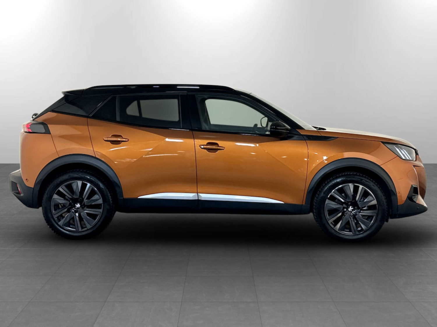 Used Peugeot 2008 2021 for sale - 77734947: Photo 11