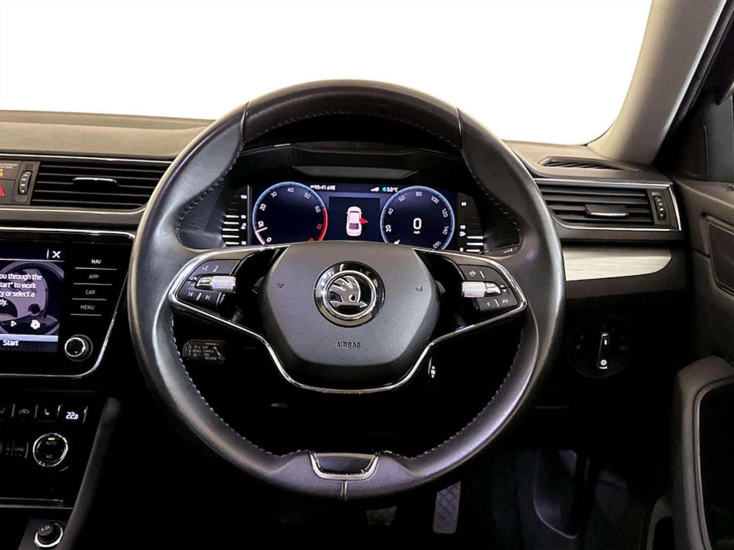 Used Skoda Superb 2023 for sale - 77567818: Photo 16