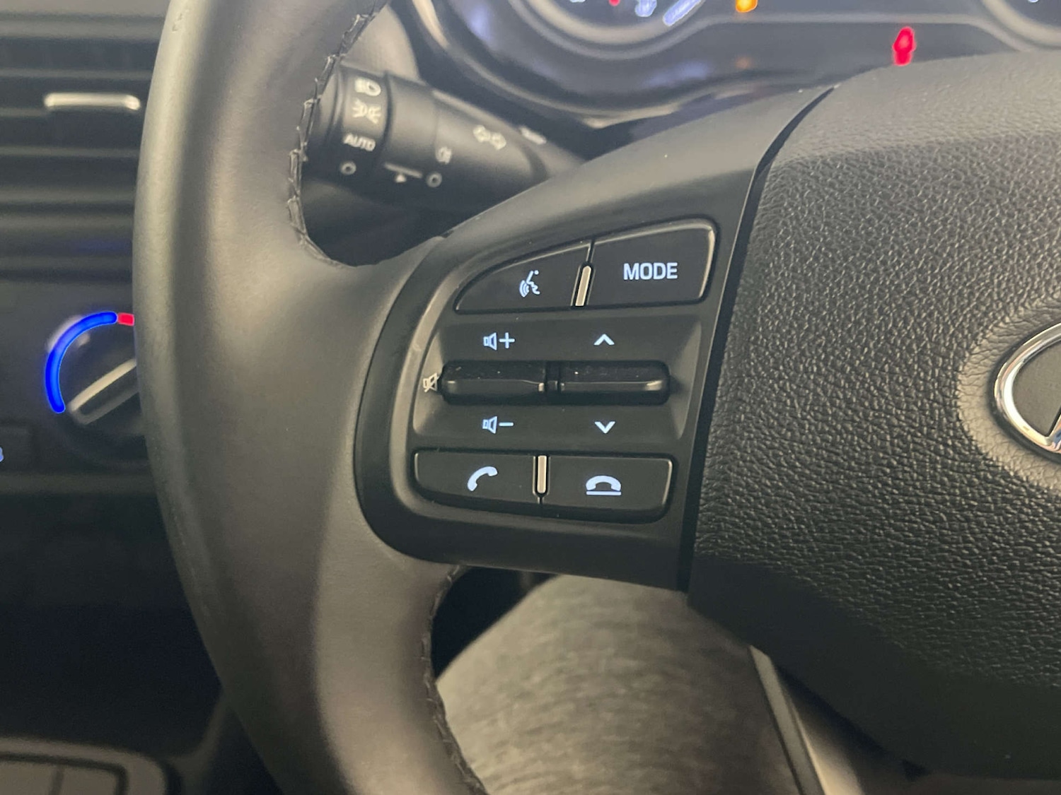 Used Hyundai i10 2023 for sale - 78094486: Photo 17