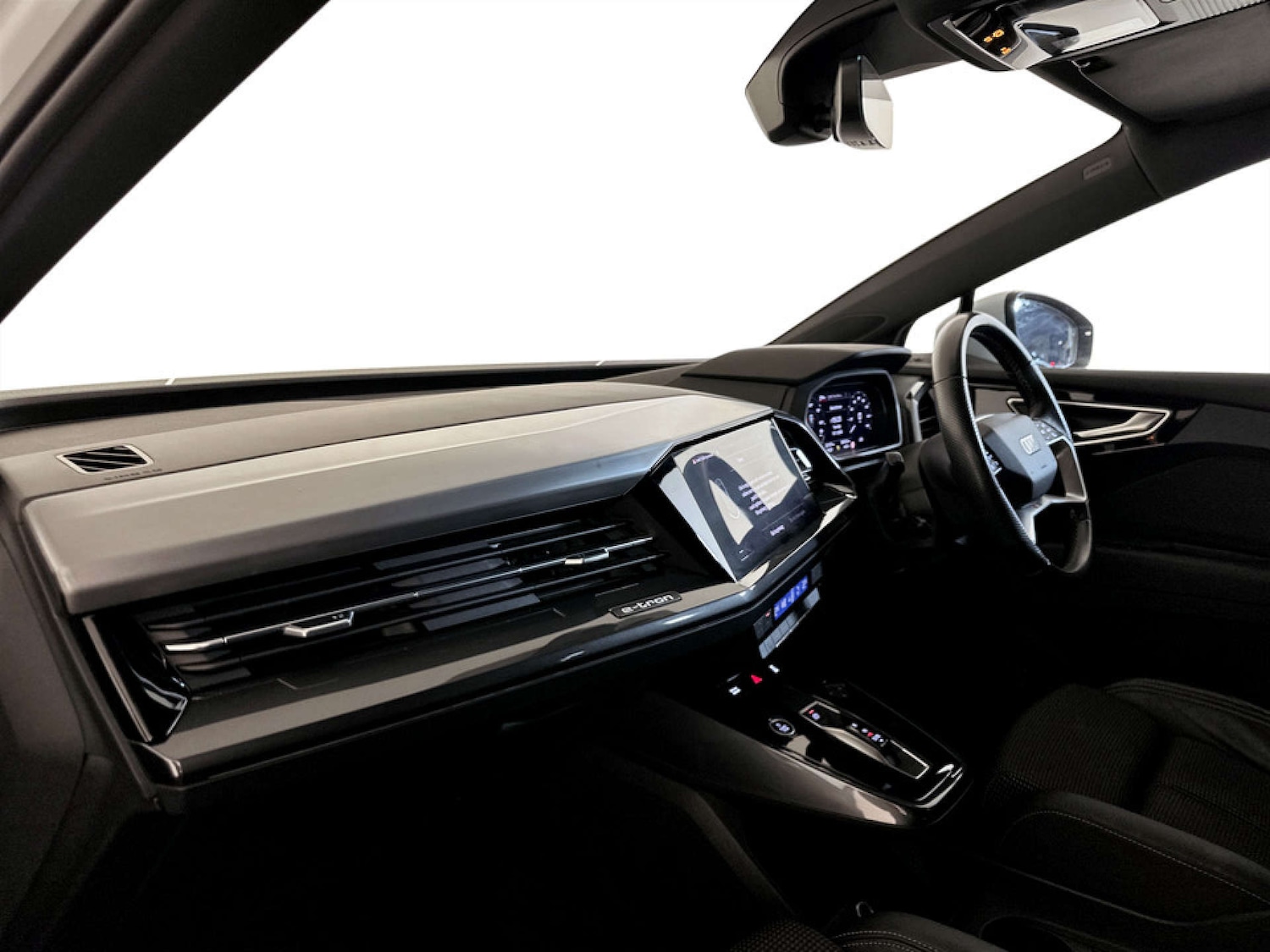 Used Audi Q4 e-tron 2021 for sale - 77207689: Photo 12