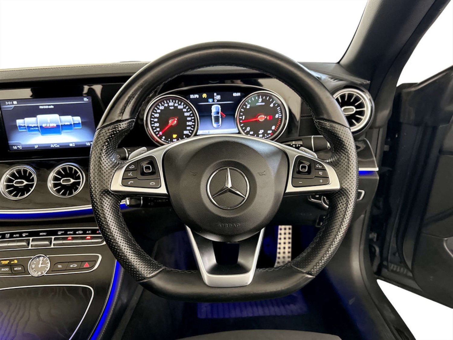 Used Mercedes-Benz E Class 2017 for sale - 77185416: Photo 17