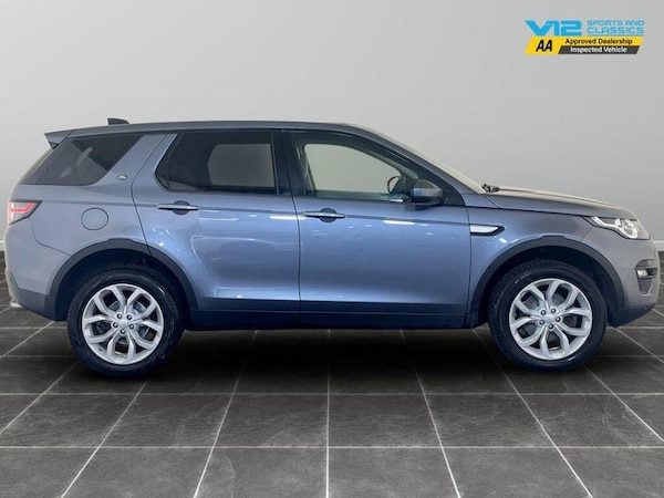 Used Land Rover Discovery Sport 2019 for sale - 76234807: Photo 11