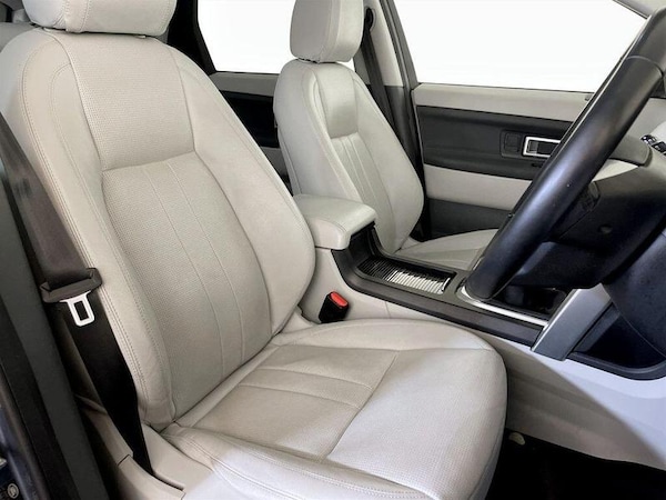 Used Land Rover Discovery Sport 2019 for sale - 76234807: Photo 13