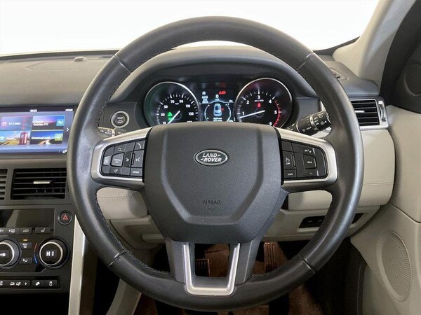 Used Land Rover Discovery Sport 2019 for sale - 76234807: Photo 19
