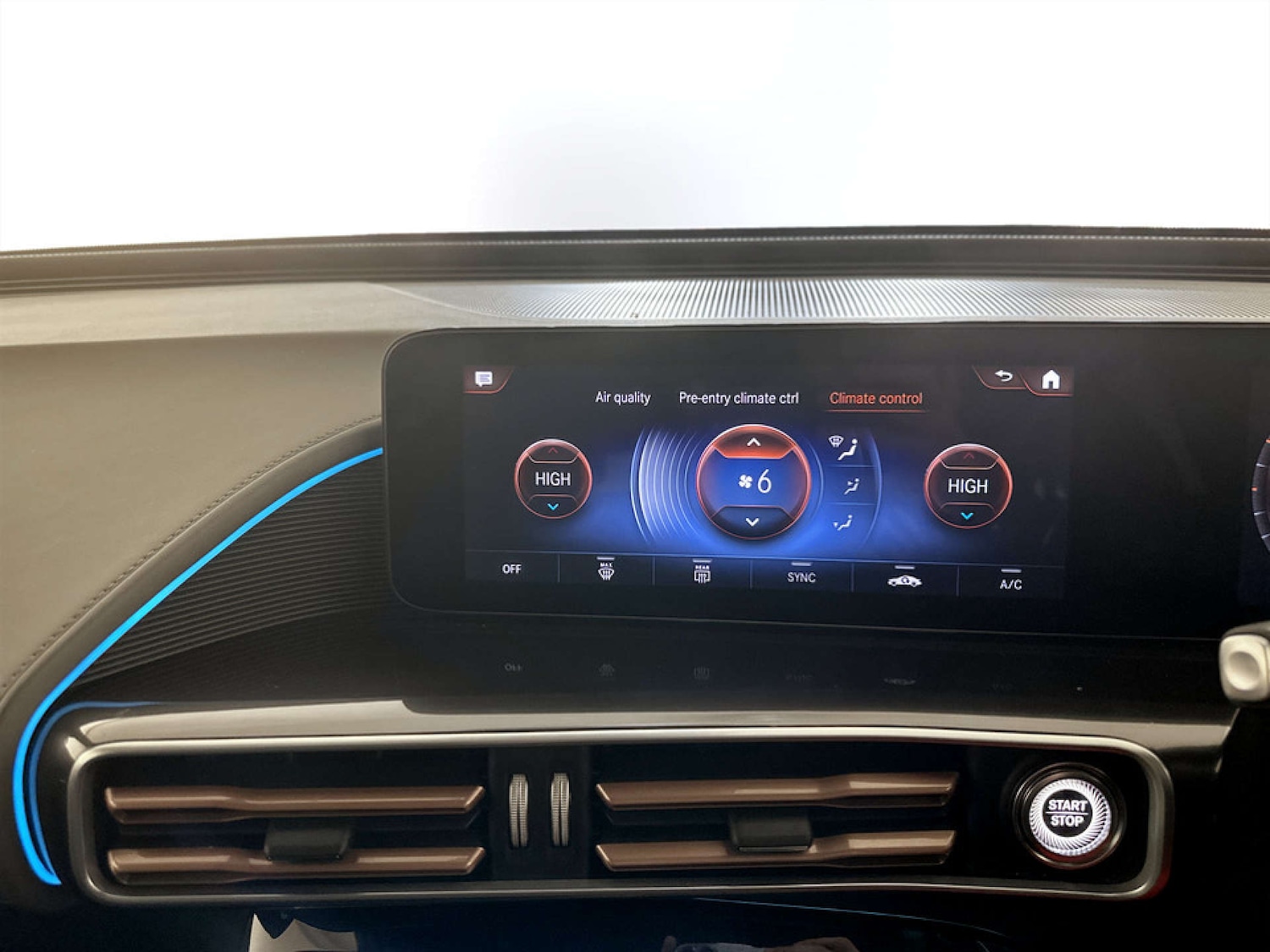 Used Mercedes-Benz EQC 2023 for sale - 77762330: Photo 23