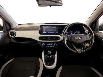 Used Hyundai i10 2022 for sale - 77124163: Photo