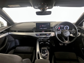 Used Audi A4 2021 for sale - 75034837: Photo
