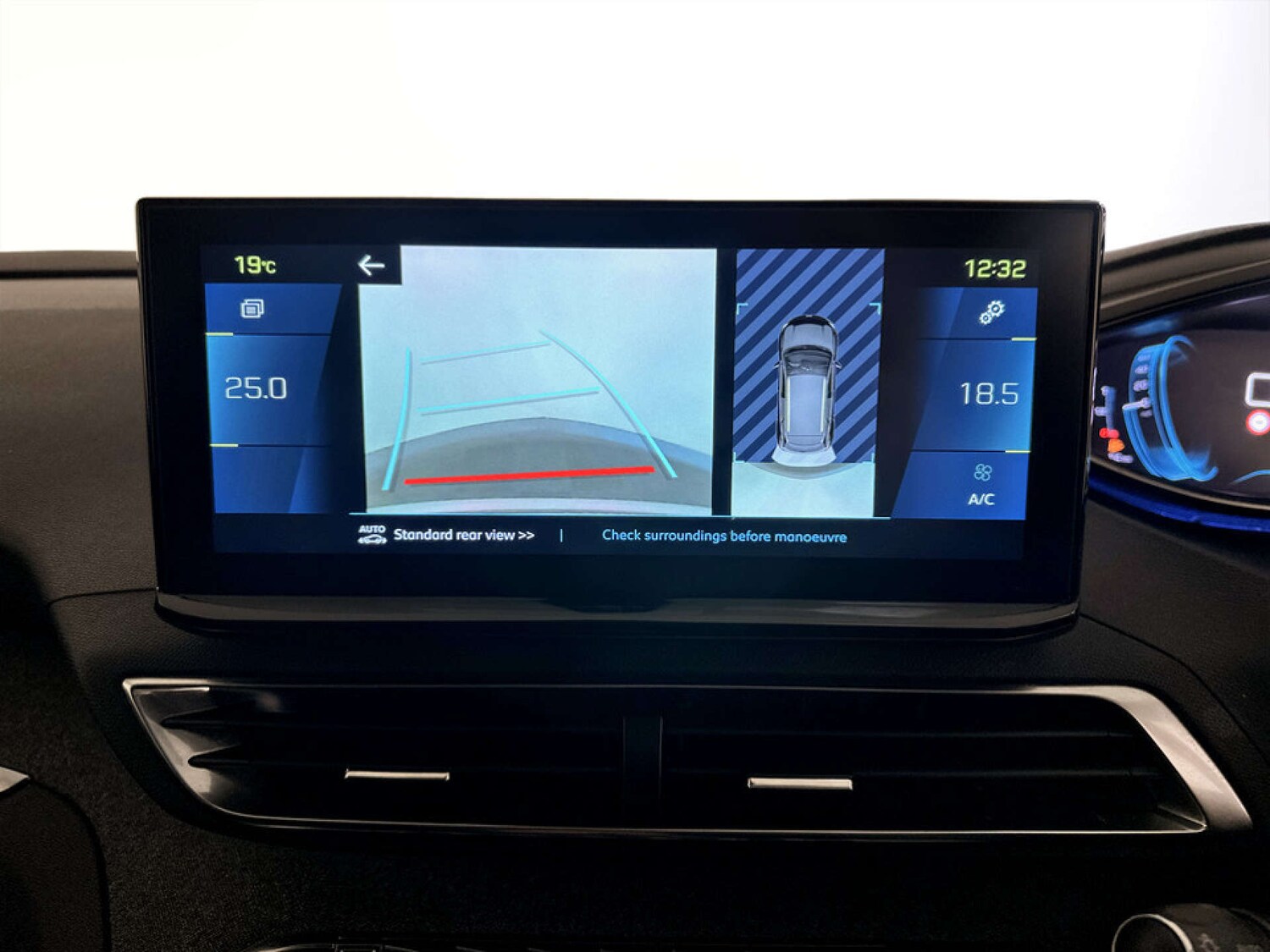 Used Peugeot 3008 2022 for sale - 77490218: Photo 20