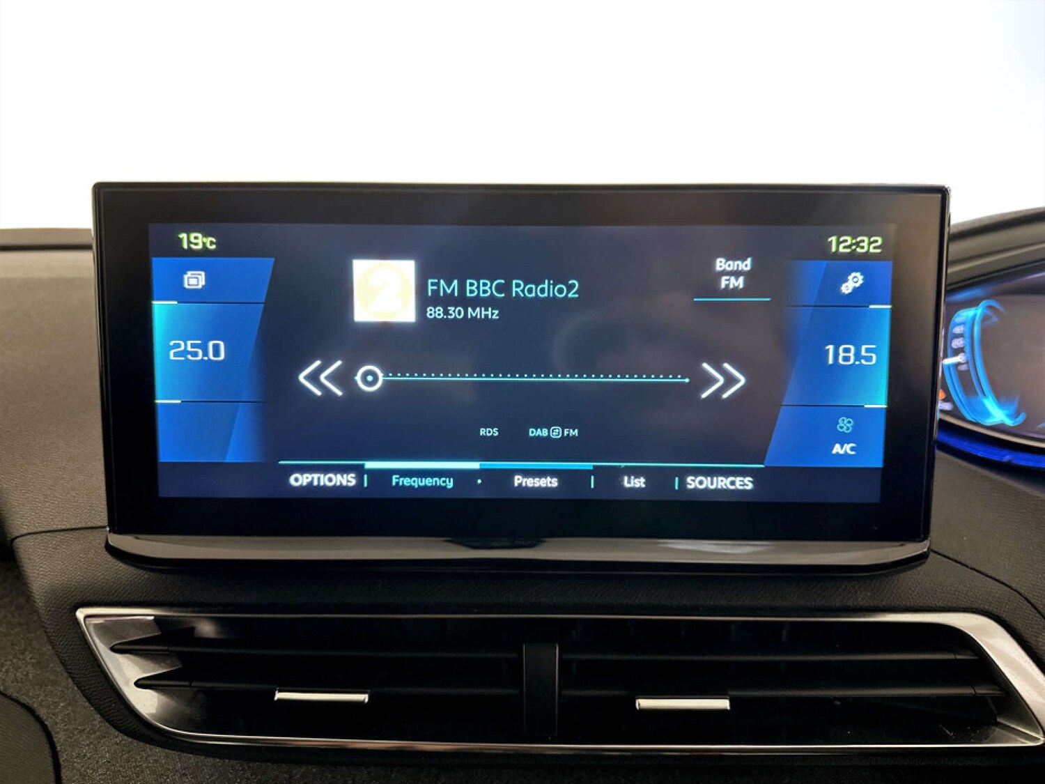 Used Peugeot 3008 2022 for sale - 77490218: Photo 21