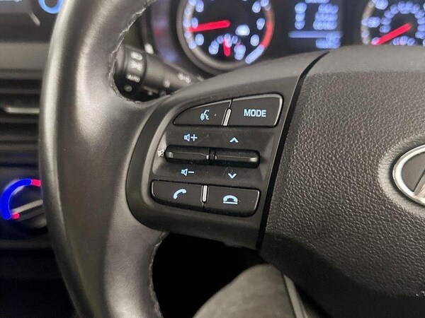 Used Hyundai i10 2022 for sale - 76266138: Photo 17