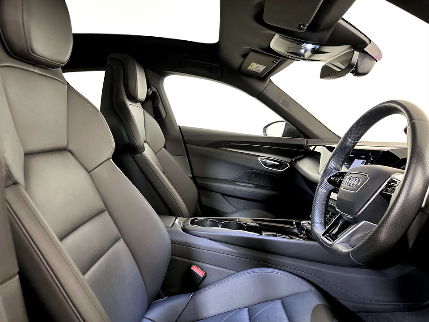 Used Audi e-tron GT 2022 for sale - 77420179: Photo 12