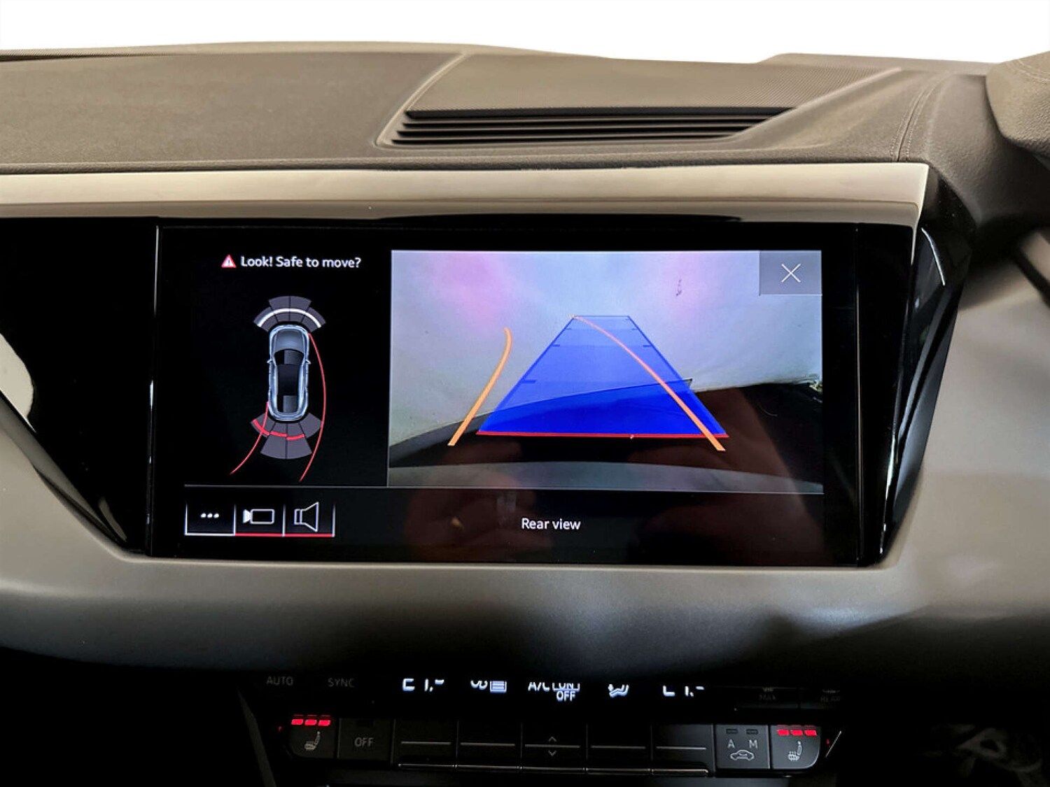 Used Audi e-tron GT 2022 for sale - 77420179: Photo 20