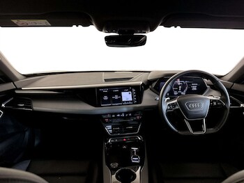 Used Audi e-tron GT 2022 for sale - 77420179: Photo