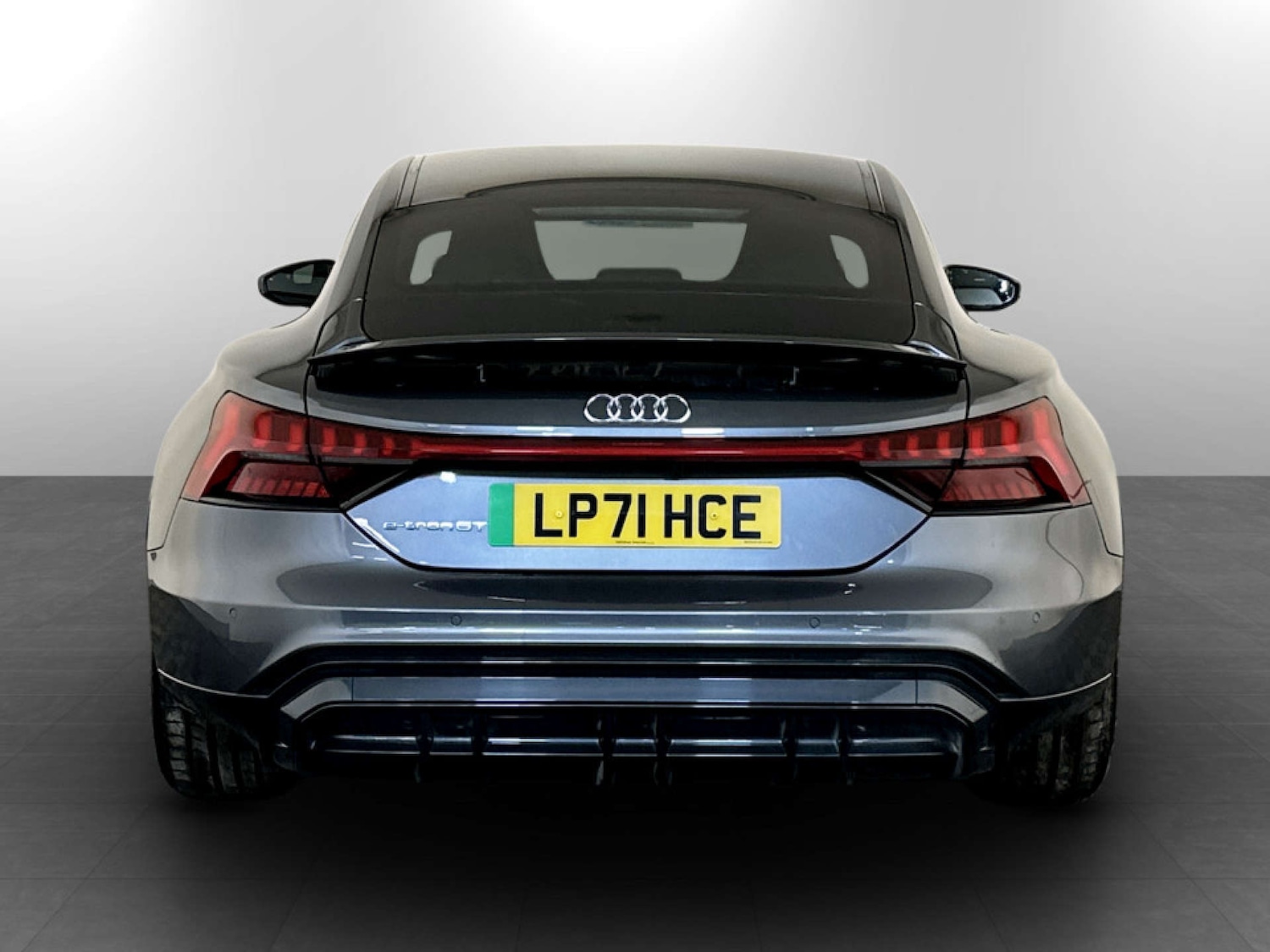 Used Audi e-tron GT 2022 for sale - 77420179: Photo 8