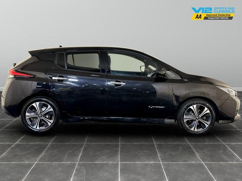 Used Nissan Leaf 2020 for sale - 76405260: Photo 11