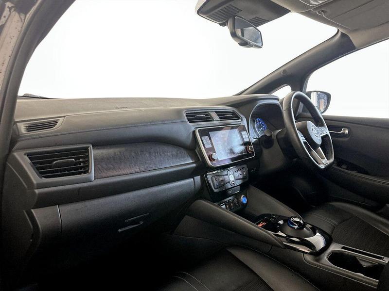 Used Nissan Leaf 2020 for sale - 76405260: Photo 12