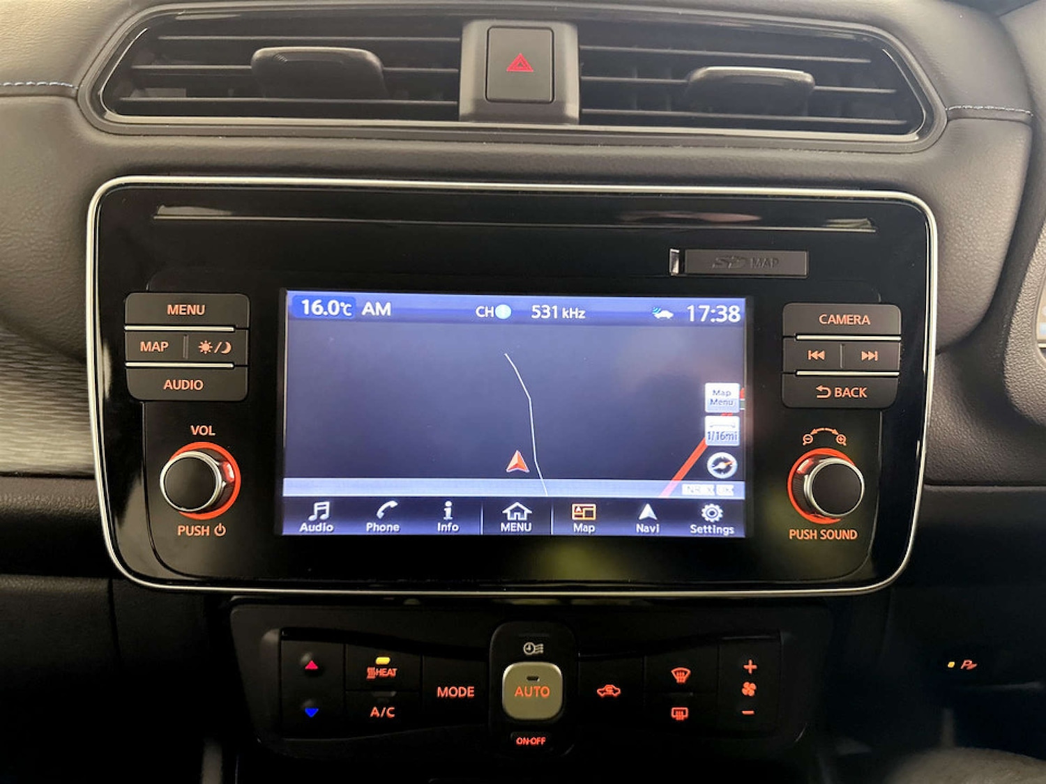 Used Nissan Leaf 2018 for sale - 77185473: Photo 21